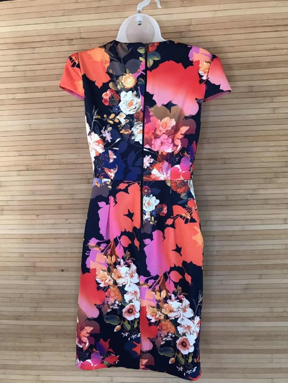 BETSEY JOHNSON Floral print flowers sheath dress sz 2 - Picture 5 of 7